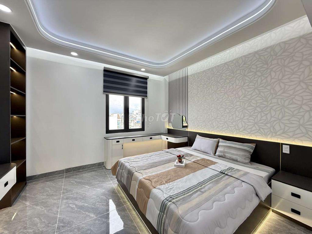 Siêu Phẩm 4m x 17m. 4 Tầng Thang Máy Hẻm 10m Tô Ngọc Vân. Ngay QL1A