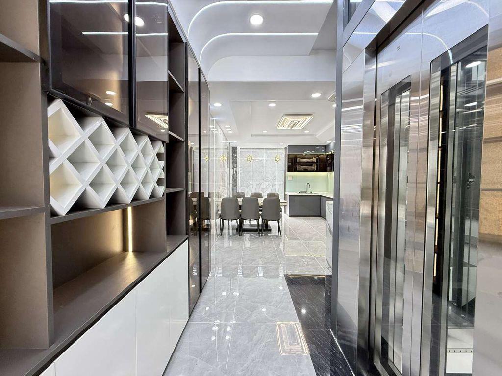 Siêu Phẩm 4m x 17m. 4 Tầng Thang Máy Hẻm 10m Tô Ngọc Vân. Ngay QL1A