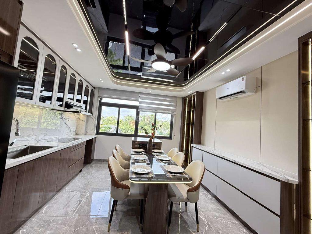 Nhỉnh 6 tỷ Siêu Phẩm Luxury Thang Máy Hẻm 13m Khu VIP Nguyễn Ảnh Thủ