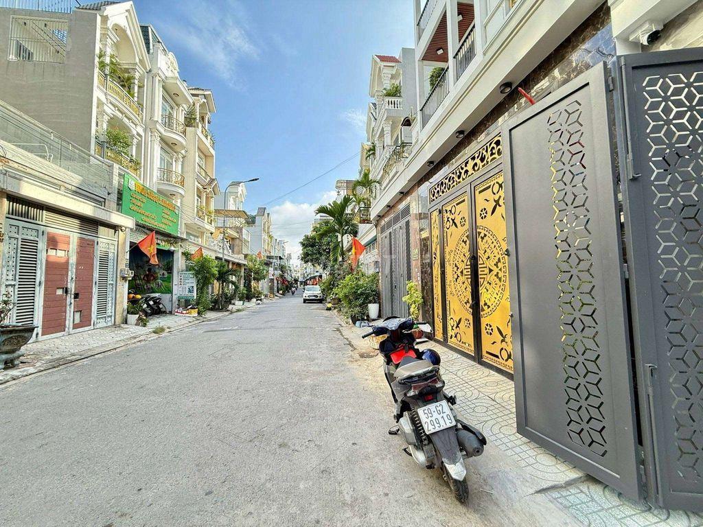 Siêu Phẩm 4m x 22m. 4 Tầng Thang Máy. MT Hẻm 9m Thông Lê Văn Khương