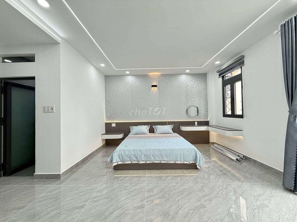 Siêu Phẩm Ngang 5,5m 4 Tầng Thang Máy Hẻm 13m Thông Tân Chánh Hiệp 10