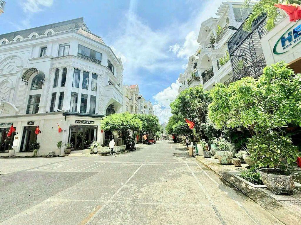 Siêu Phẩm Ngang 5,5m 4 Tầng Thang Máy Hẻm 13m Thông Tân Chánh Hiệp 10