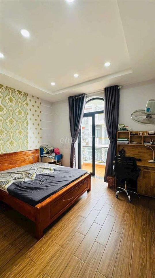 Nhỉnh 5 tỷ Xíu Nhà Phố 4m x 17m. 3 Tầng 1/ Hẻm nhựa 8M Thạnh Lộc 29