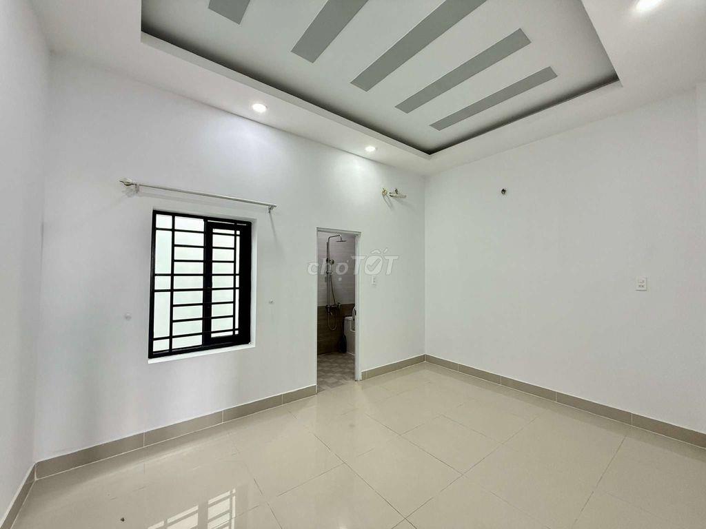 Nhà Phố 3 tầng Hẻm nhựa 8m Thông khu VIP Nguyễn Ảnh Thủ