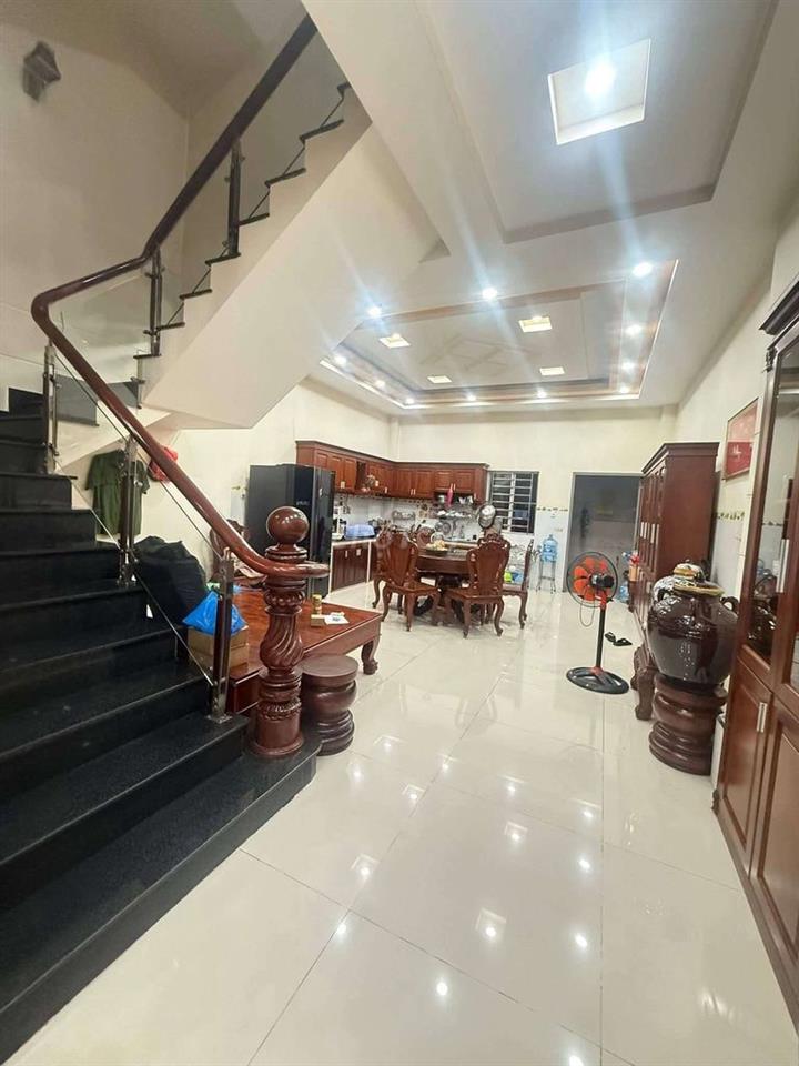 Nhà 5,5m x 18m. 3 Tầng View Công Viên 1/ Hẻm 12m Thông Nguyễn Thị Búp