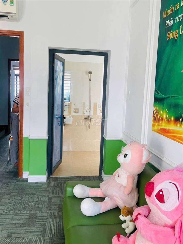 Biệt thự mini Nở Hậu 8m x 23m.4 Tầng Thang Máy Hẻm 12m Tân Chánh Hiệp 