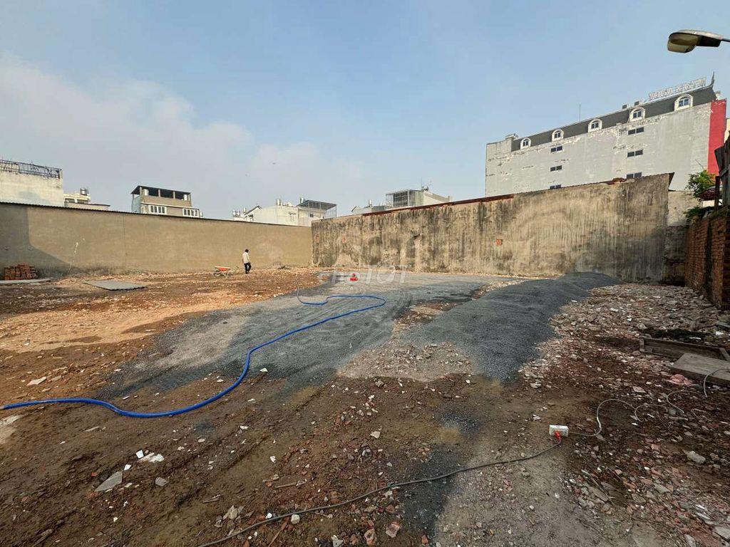 Lô đất gần 800m2. có 675m2 Thổ cư 1/ Lê Văn Khương