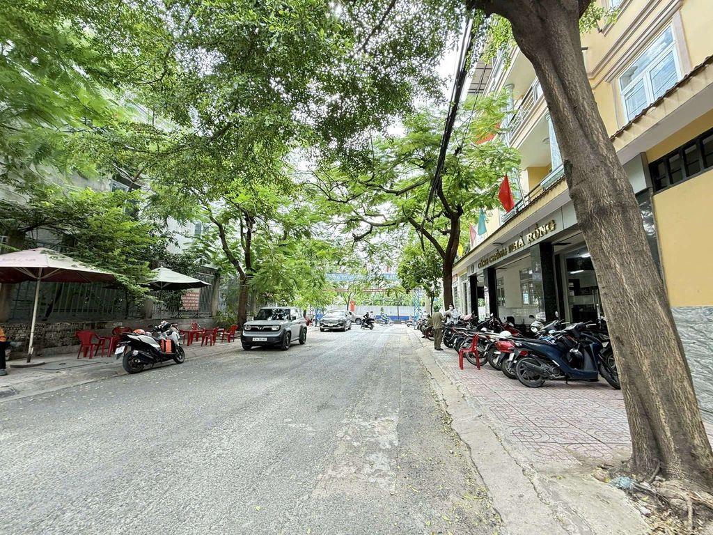 Biệt thự mini 7m x 25m.3 Tầng View Công Viên Khu Biệt Thự Lê Thị Riêng