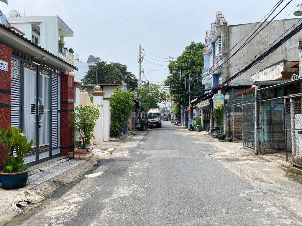 Siêu phẩm 4,7m x 25m. 4 Tầng Mặt Tiền Đường Hiệp Thành 12. ngay Chợ HT