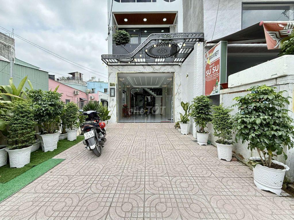 Nhỉnh 8 tỷ Siêu Phẩm 4 Tầng Thang Máy Căn Góc 2MT Đ. Cầu Ba Phụ