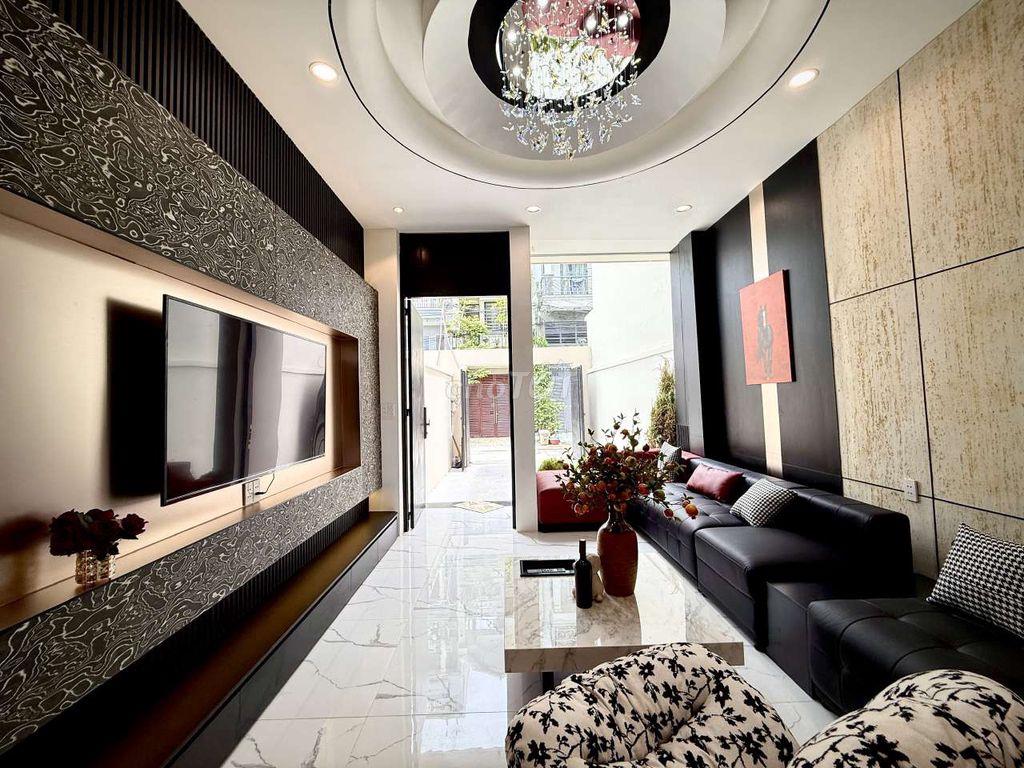 Cặp Siêu Phẩm 4m x 26m. TK Độc Bản Có Thang Máy. PN master Tô Ngọc Vân
