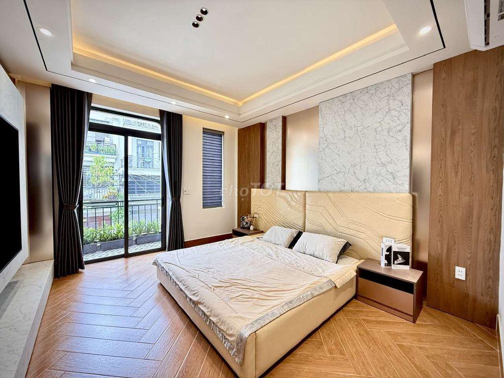 Cặp Siêu Phẩm 4m x 26m. TK Độc Bản Có Thang Máy. PN master Tô Ngọc Vân