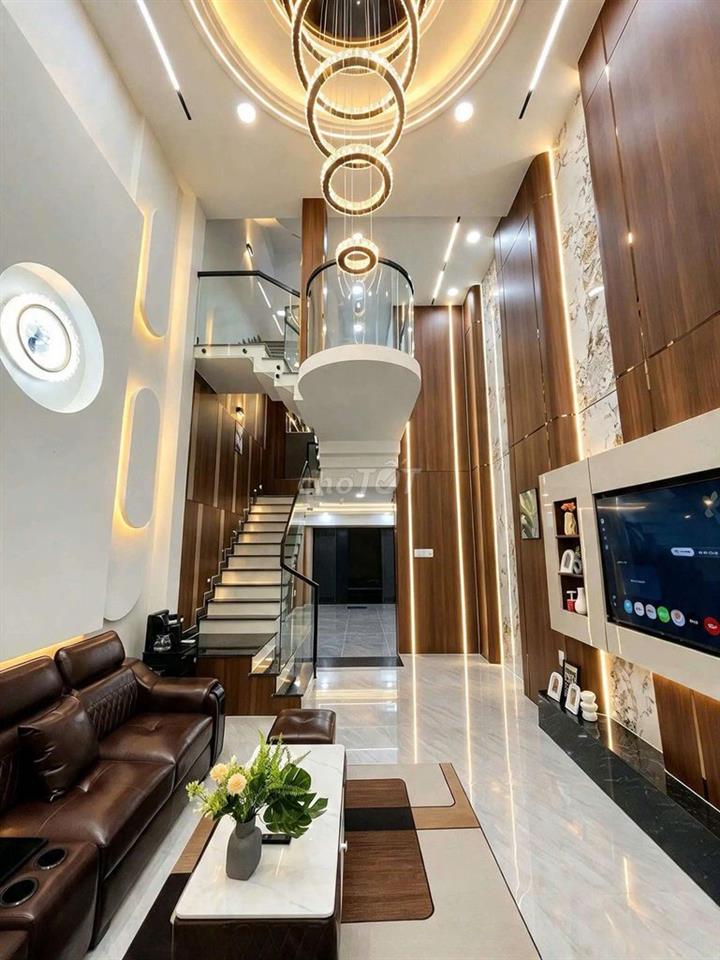 Nhỉnh 6 tỷ xíu Siêu Phẩm đep mê 4m x 17m. 4 Tầng Đường Thạnh Xuân 24