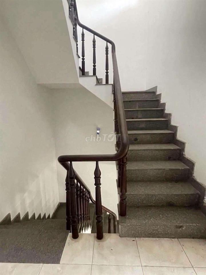Nhà Phố 5m x 30m. 150m2 Đúc 3 Lầu Mặt Tiền Đường Thới An 20