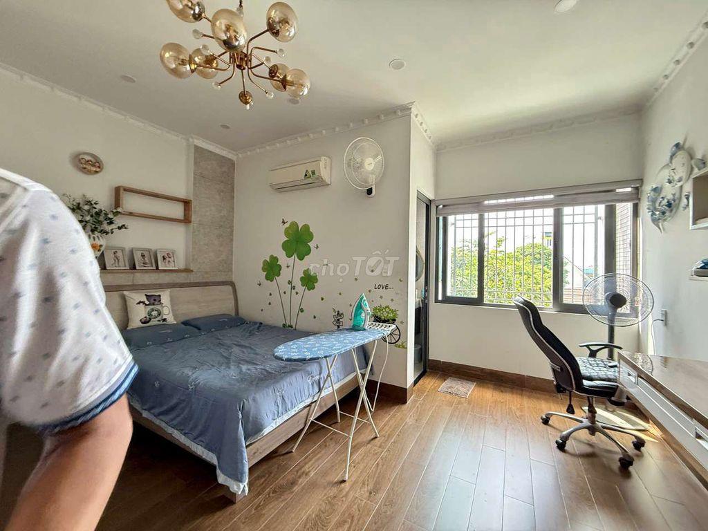Siêu Phẩm 5m x 17m. Xây bán hầm 3 Lầu Ngay Bia Tiger 1/ Hiệp Thành 35
