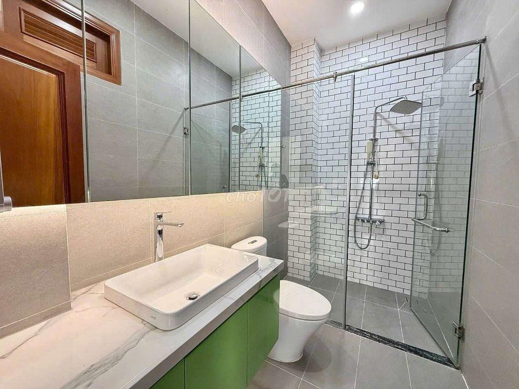 Nhà Phố 4 Tầng Ngang 4,5m Khu VIP Hẻm nhựa 13m Đường Lê Thị Riêng