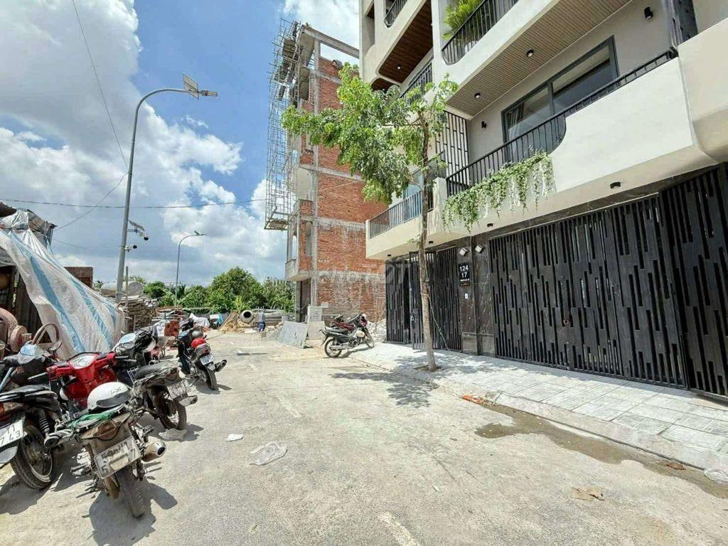 Siêu Phẩm Luxury 5 Tầng Có Thang Máy Ngay Ngã tư Ga 1/ Thạnh Lộc 29