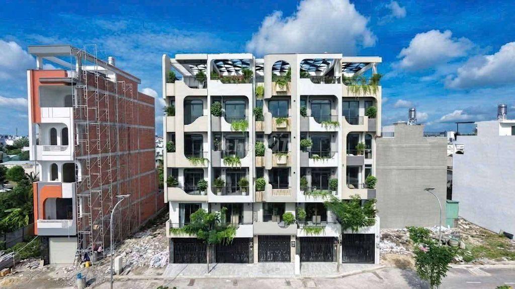 Siêu Phẩm Luxury 5 Tầng Có Thang Máy Ngay Ngã tư Ga 1/ Thạnh Lộc 29