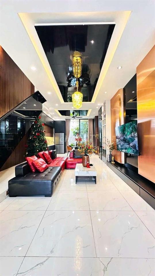 Siêu Phẩm 5m x 18m. 3 Tầng Có PN Master Hẻm 6M Thạnh Xuân 25