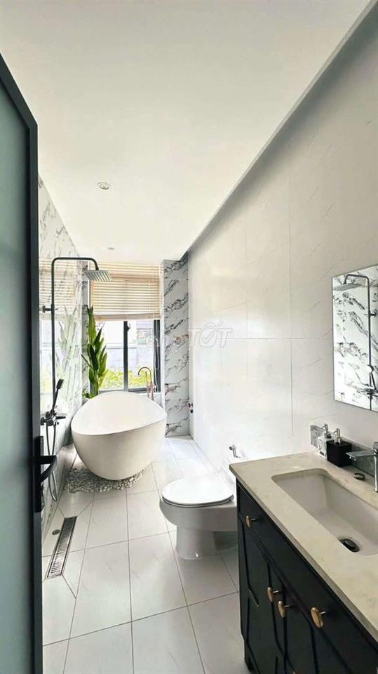 Siêu Phẩm 5m x 18m. 3 Tầng Có PN Master Hẻm 6M Thạnh Xuân 25