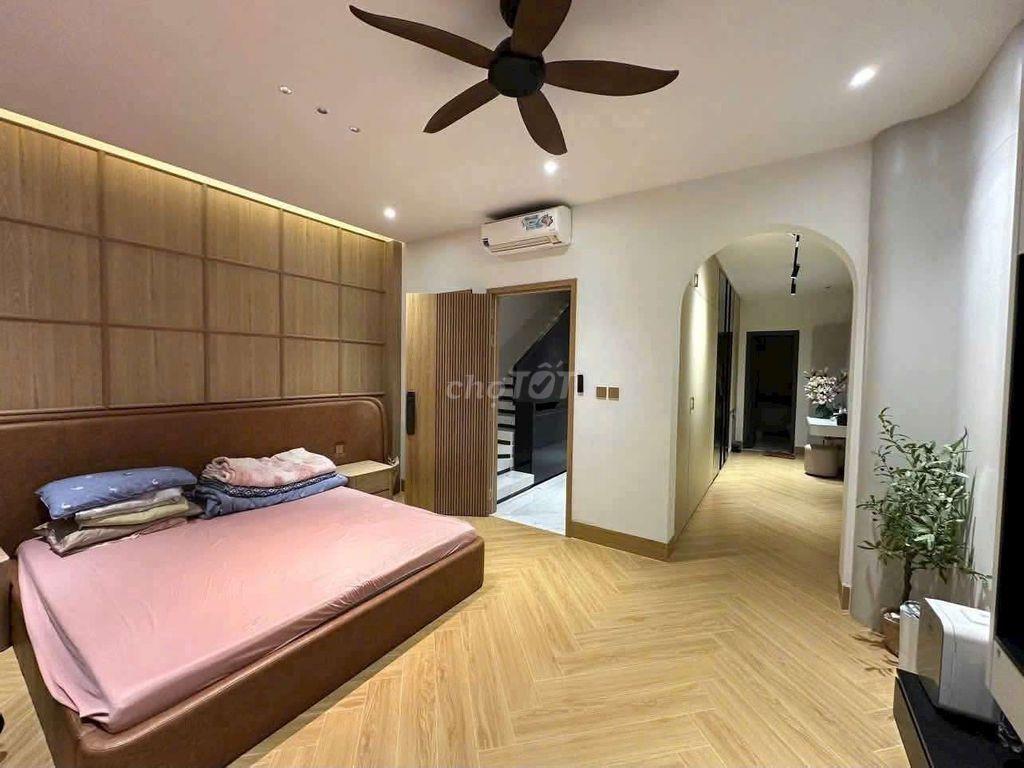 Siêu Phẩm 5m x 18m. 3 Tầng Có PN Master Hẻm 6M Thạnh Xuân 25