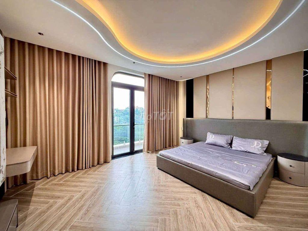 Nhà 5m x 25m. 6 Tầng Thang Máy đẹp mê 1/ Ngắn Lê Văn Khương