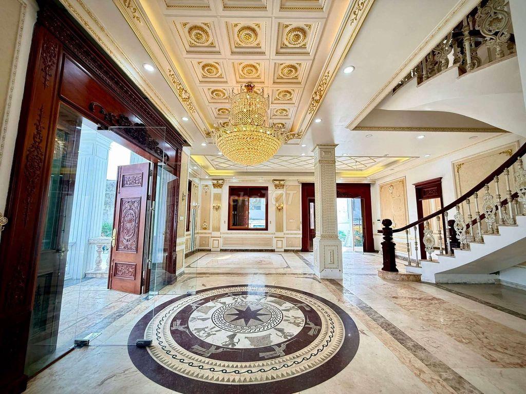 Biệt thự Khủng gần 800m2 3 Tầng Đẳng cấp Gần Ngã Tư Ga