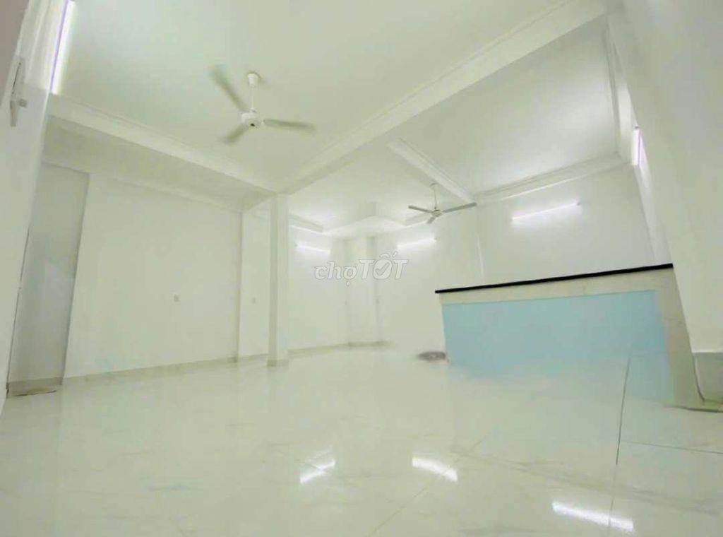 Nhà Phố 3 tầng 7m x 19m. 132m2 1/ Ngắn Hẻm 7M Hiệp Thành 35
