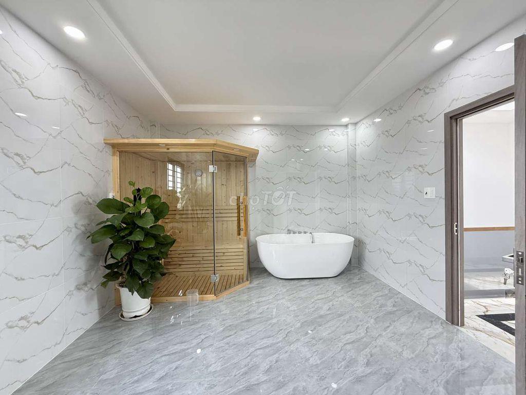 Siêu Phẩm Ngang gần 5M. Hẻm 10m Khu VIP Thạnh Lộc 13. Ngay Ngã tư ga