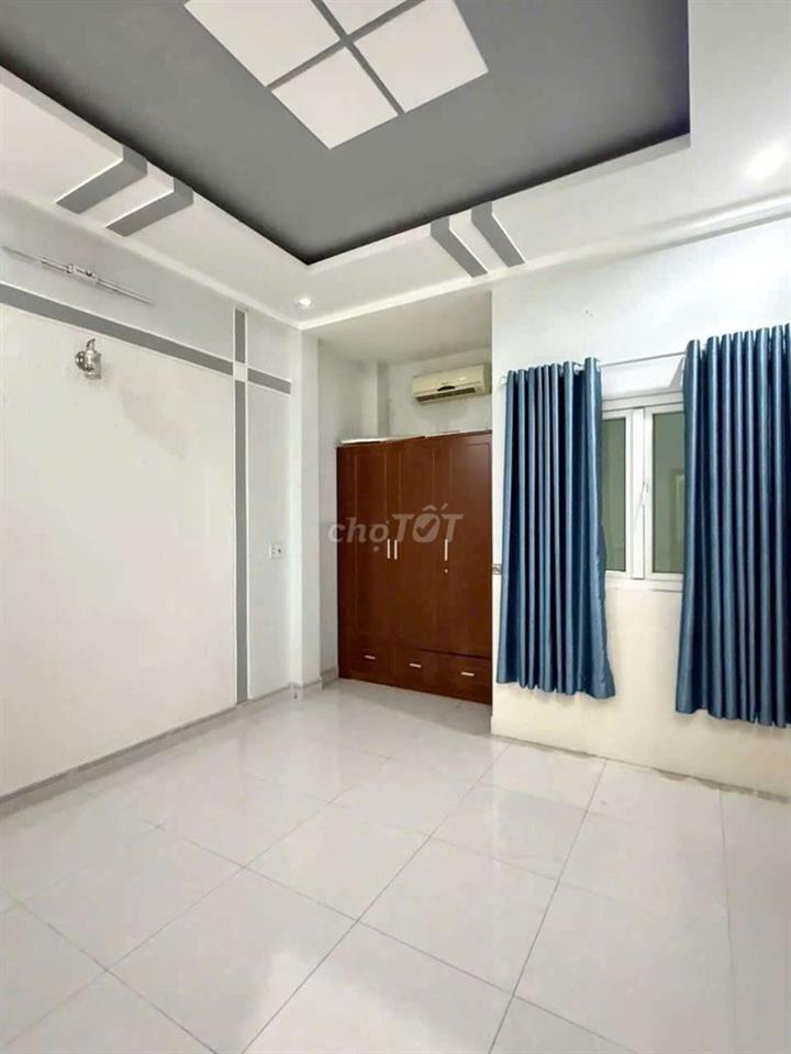 Nhà Phố 3 Lầu 1/ Ngắn Hẻm 9m Khu VIP Trương Thị Hoa ( TTH07)