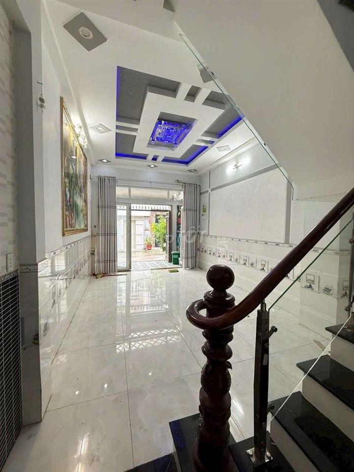 Nhà Phố 3 Lầu 1/ Ngắn Hẻm 9m Khu VIP Trương Thị Hoa ( TTH07)