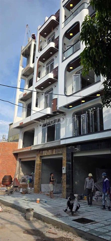 Siêu Phẩm 4m x 20m. Xây 5 Tầng Thang Máy Mặt Tiền Đường Thới An 12