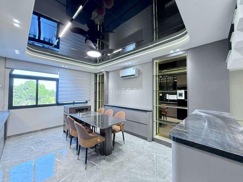 Siêu Phẩm 4m x 30m. 4 Tầng Thang Máy Hẻm rộng 13M Đ. Nguyễn Ảnh Thủ