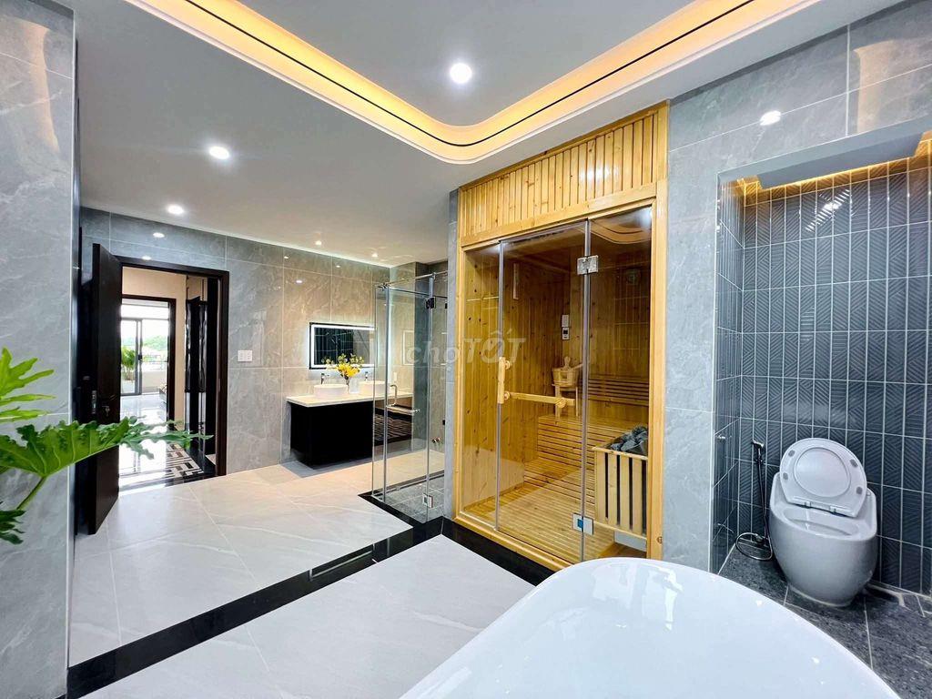 Siêu Phẩm 4,4m x 18m. 5 Tầng Có Thang Máy MT kênh 1/ Thạnh Xuân 25