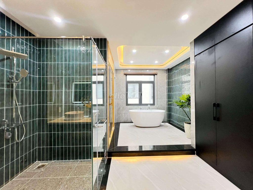 Siêu Phẩm 4,4m x 18m. 5 Tầng Có Thang Máy MT kênh 1/ Thạnh Xuân 25