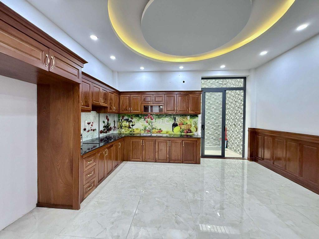 Nhà Phố 5m x 18m. 1 Hầm 3 Lầu KDC Hiệp Thành city