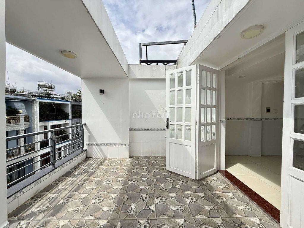 Nhà Phố 5m x 18m. 1 Hầm 3 Lầu KDC Hiệp Thành city