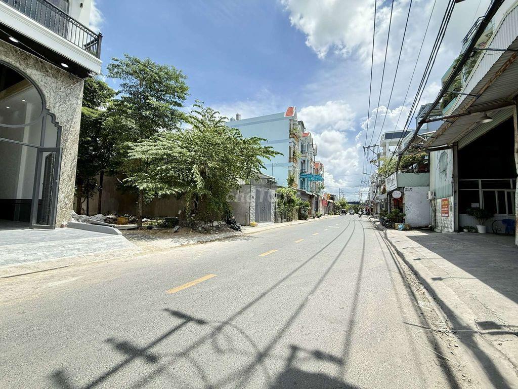 Cặp Tòa Nhà 5 Tầng Có Thang Máy 34 Phòng  Mặt Tiền Đường TCH 07