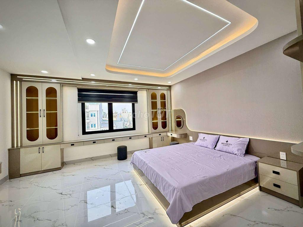 Nhà 5m x 15m. 4 Tầng Có Thang Máy Đường Lê Thị Riêng