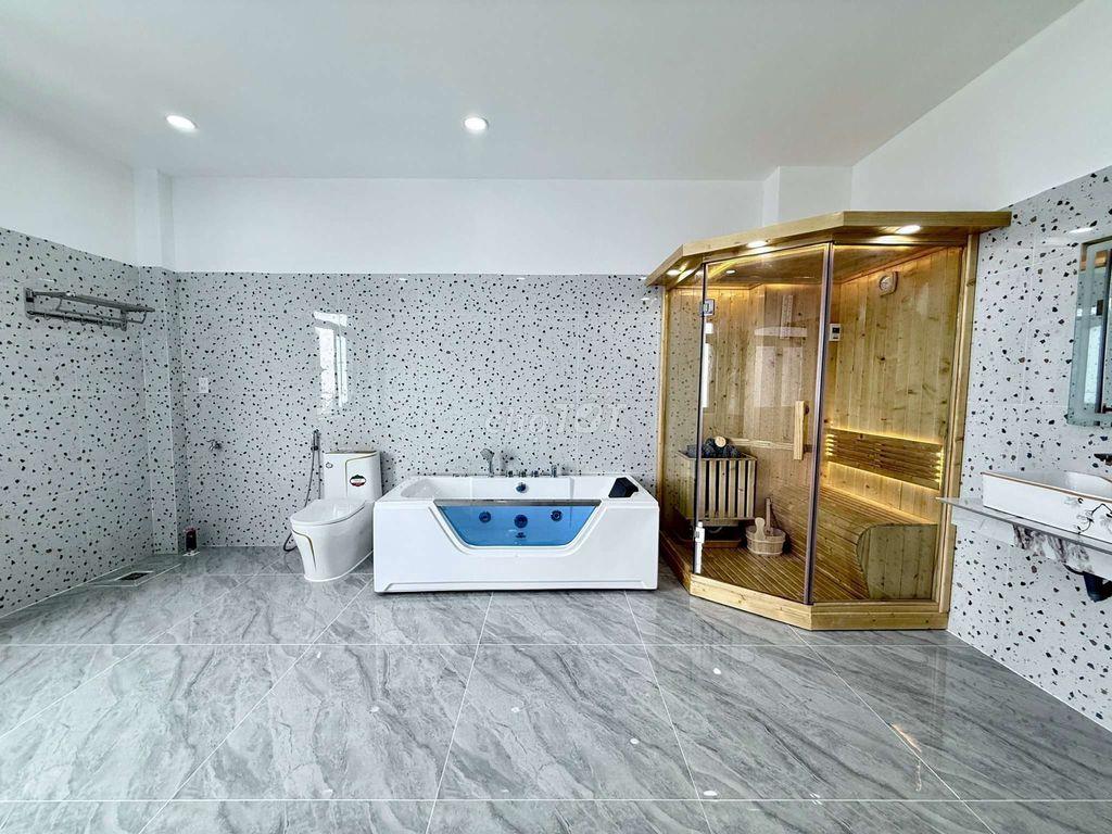 Siêu Phẩm 4 Tầng Có Thang Máy Hẻm rộng 14m Khu VIP Thới An 16