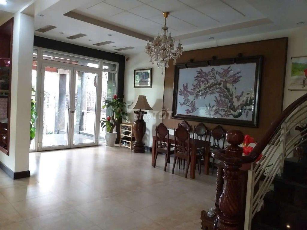 Biệt thự khủng 1080m2 ( 25m x 45m) Mặt tiền Đường Lê Thị Riêng