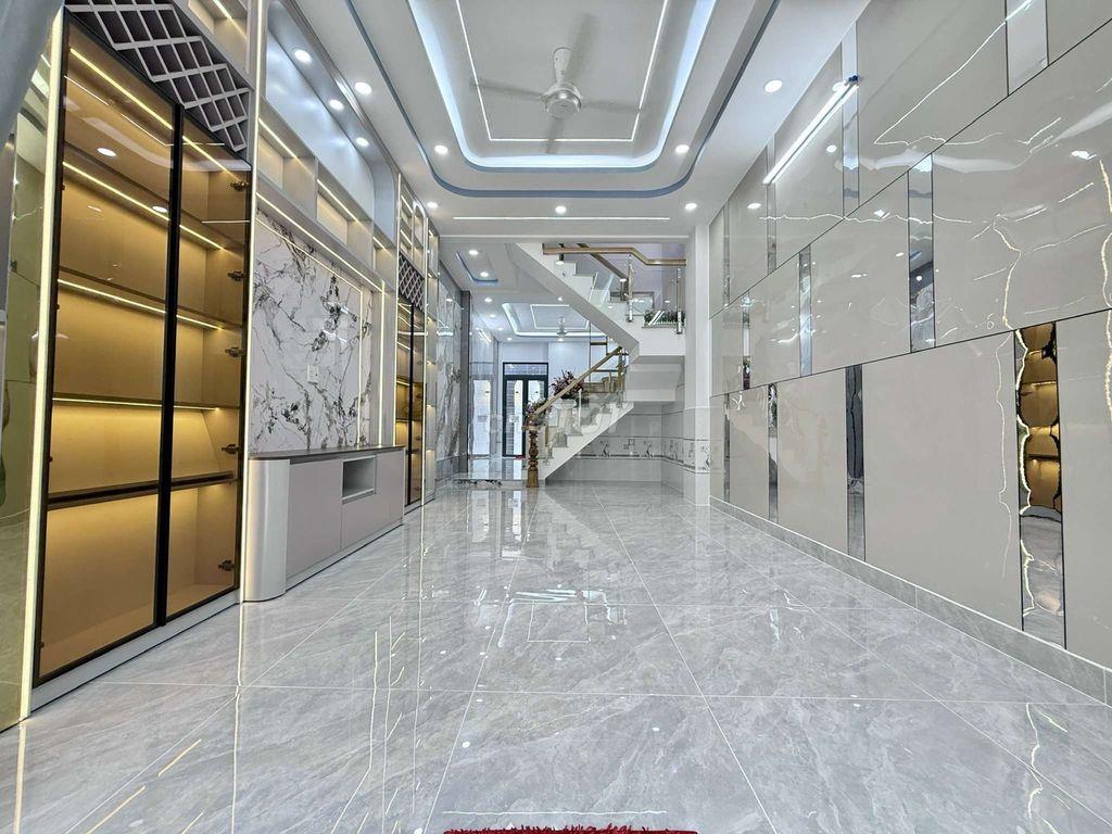 Nhà Phố 4m x 16m. Xây 3 Tầng 1/ Ngắn Hẻm 6m Chung Thị Minh ( HT31)