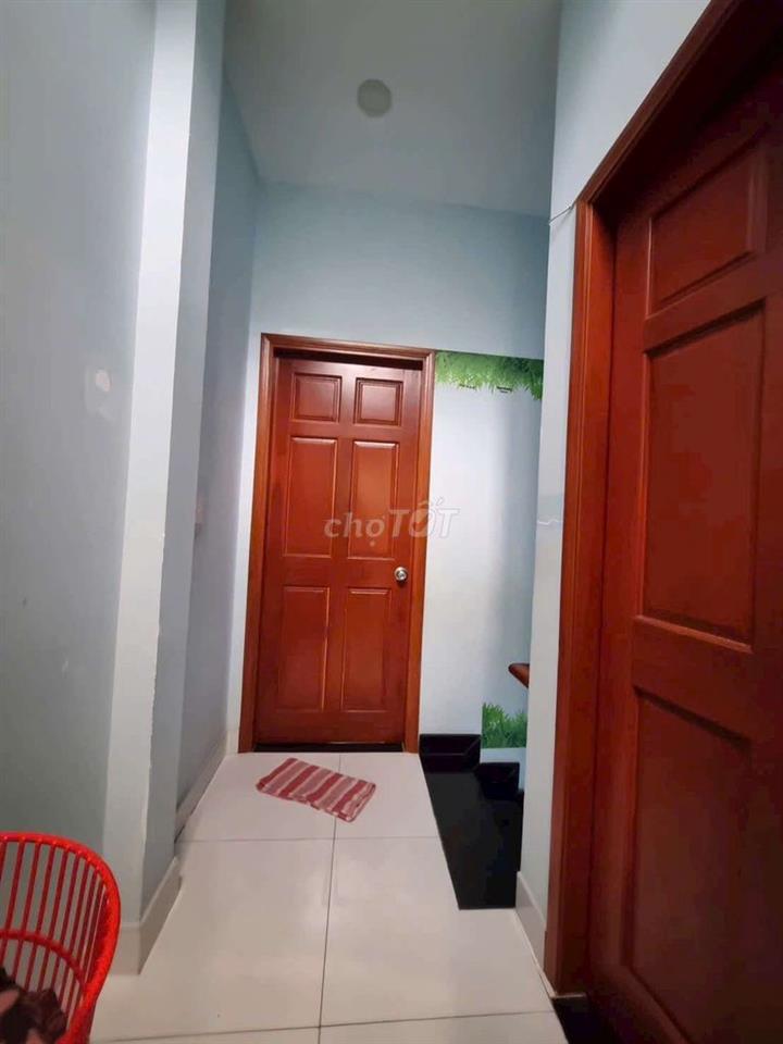 Nhỉnh 4 tỷ xíu Nhà Phố 1 Lửng 1 Lầu 1/ Hẻm nhựa 6m thông TCH 26
