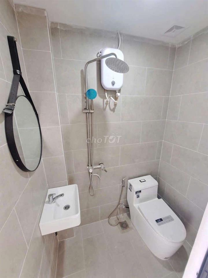 Bán CHDV Hầm 4 Lầu Thang Máy đang Thuê Khoán 34tr/Tháng Hiệp Thành 42