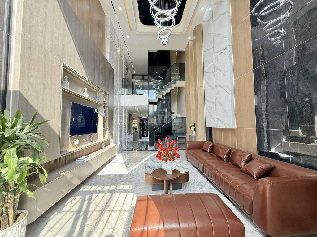 Siêu Phẩm Luxury 4m x 22m. 4 Tầng Thang Máy. 1/ Hẻm 8m Thạnh Xuân 25
