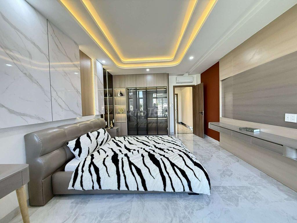 Siêu Phẩm Luxury 4m x 22m. 4 Tầng Thang Máy. 1/ Hẻm 8m Thạnh Xuân 25