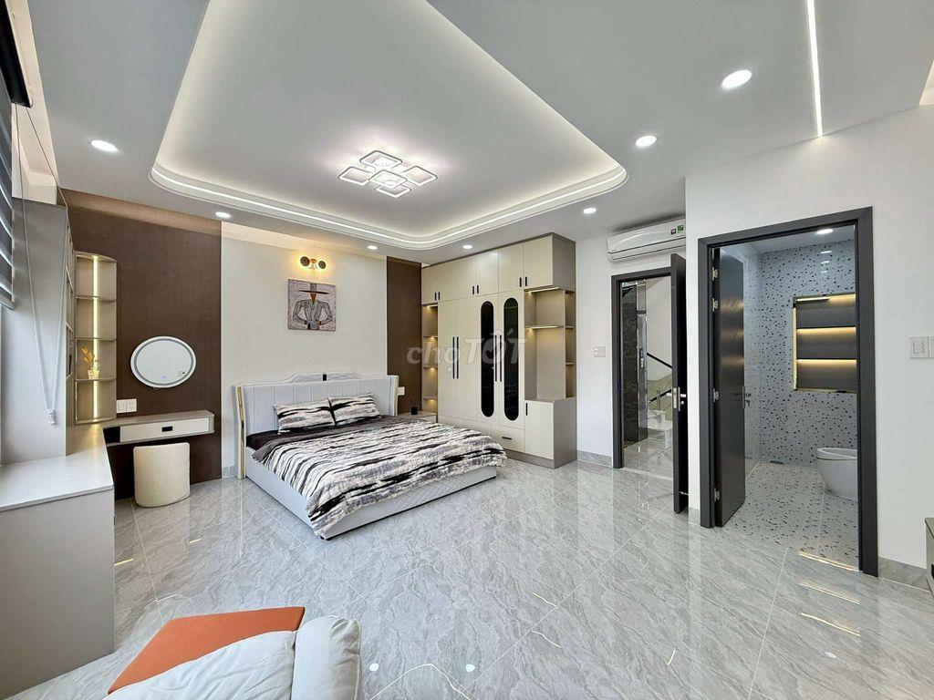 Siêu Phẩm 5,5m x 18m. 5 Tầng Thang Máy Hẻm 8m Đường Tân Chánh Hiệp 18