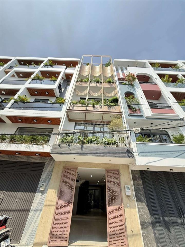 Siêu Phẩm đẹp 4,5m x 20m. 4 Tầng Có Thang Máy Hẻm 8m 1/ Thạnh Xuân 25