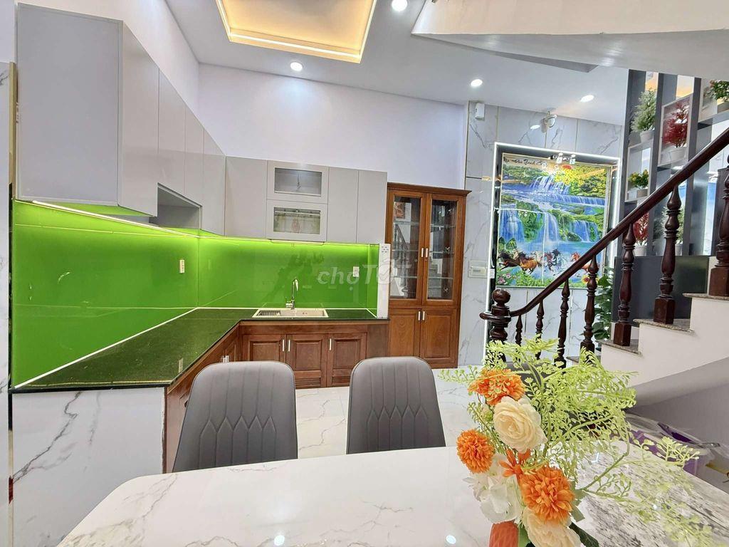 Nhỉnh 4 tỷ Nhà đẹp Full Nội Thất 1/ Hẻm xe hơi Tân Thới Hiệp 09