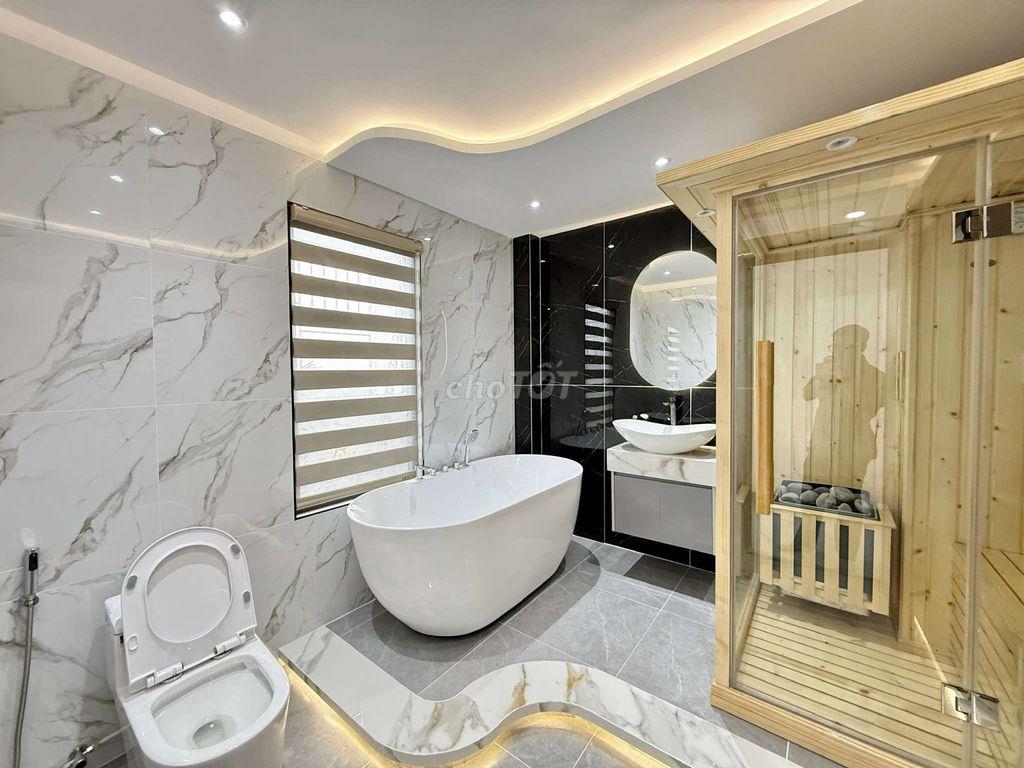 Siêu Phẩm 4,5m x 16m. 4 Tầng 1/ Hẻm nhựa 7M Lê Thị Riêng